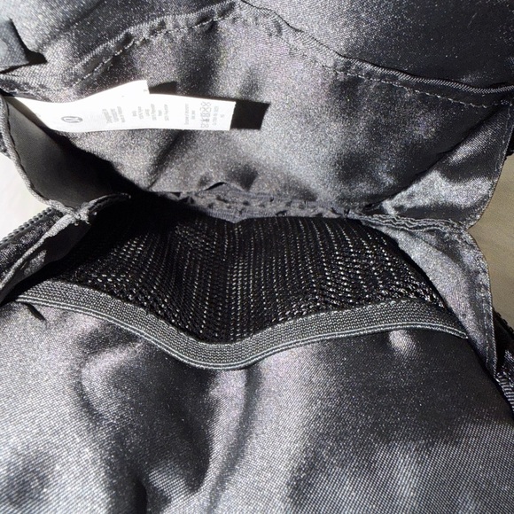 lululemon athletica Black Belt Bag - Picture 6 of 7